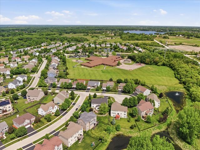 650 Iris Court, Lake Villa, IL 60046