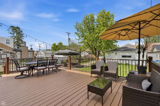 4834 N Mulligan Avenue, Chicago, IL 60630