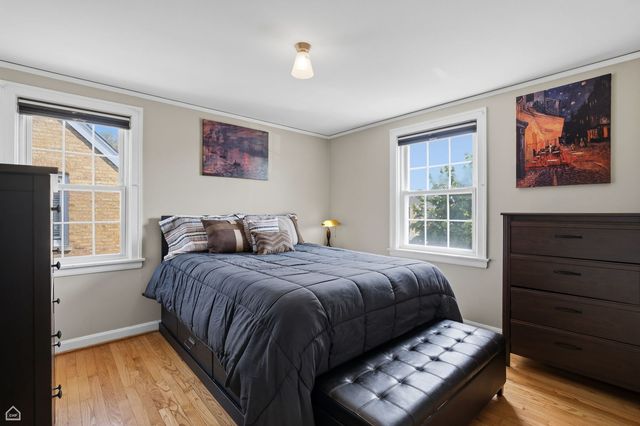 4834 N Mulligan Avenue, Chicago, IL 60630