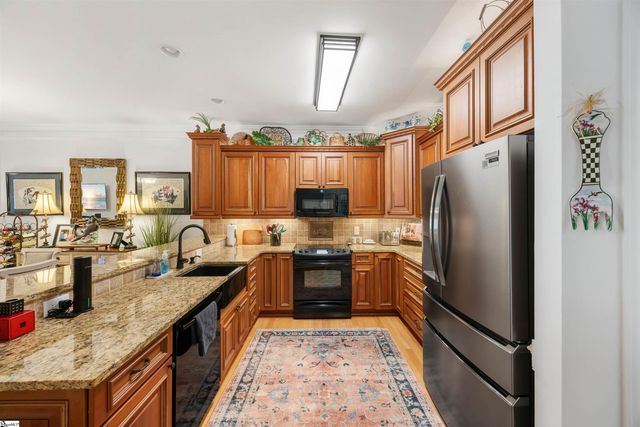 201 Dove Haven Drive, Simpsonville, SC 29601