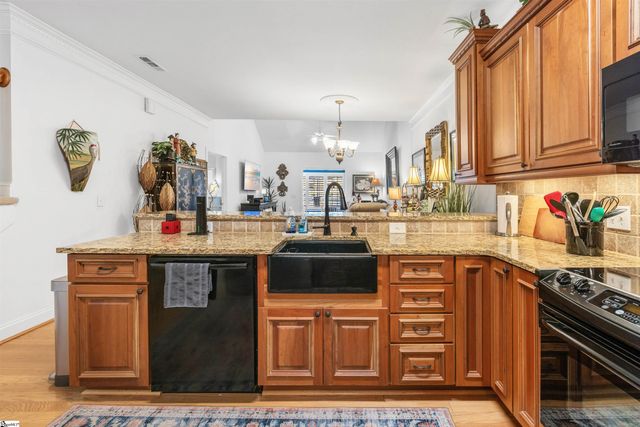 201 Dove Haven Drive, Simpsonville, SC 29601