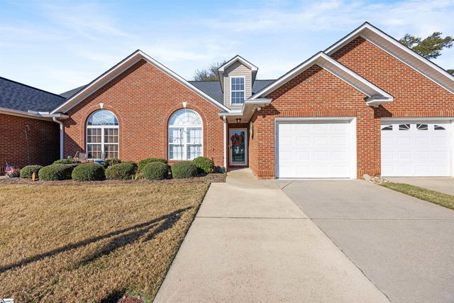 201 Dove Haven Drive, Simpsonville, SC 29601