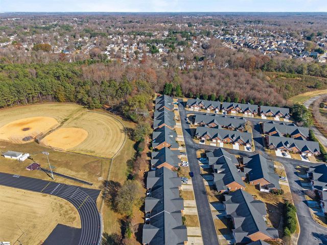 201 Dove Haven Drive, Simpsonville, SC 29601