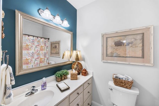 201 Dove Haven Drive, Simpsonville, SC 29601