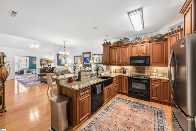 201 Dove Haven Drive, Simpsonville, SC 29601