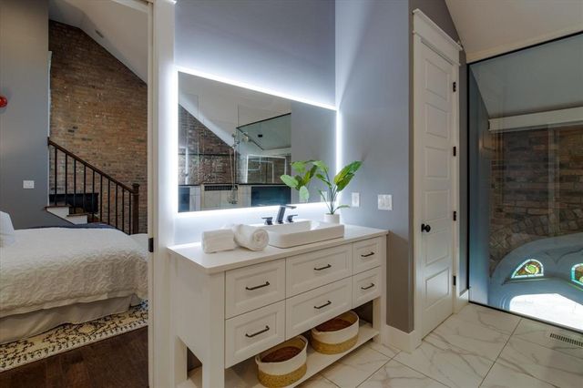 749 N Park Avenue A, Indianapolis, IN 46202