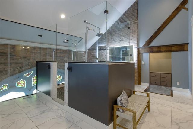 749 N Park Avenue A, Indianapolis, IN 46202