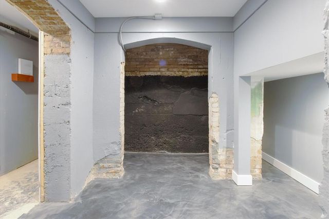 749 N Park Avenue A, Indianapolis, IN 46202