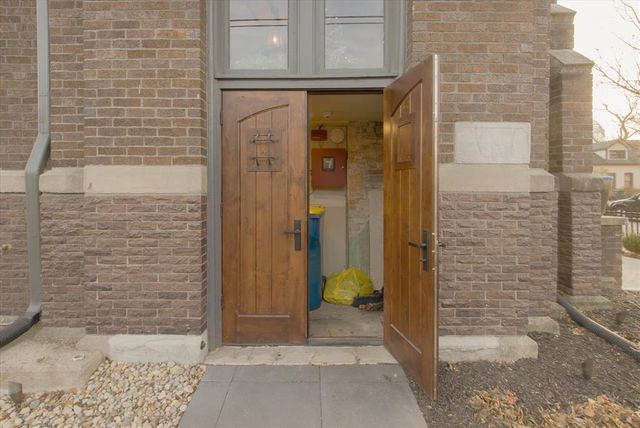 749 N Park Avenue A, Indianapolis, IN 46202