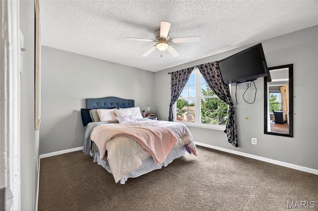 312 Quiet Country Drive, St Peters, MO 63376