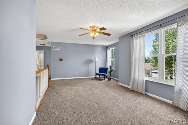 312 Quiet Country Drive, St Peters, MO 63376