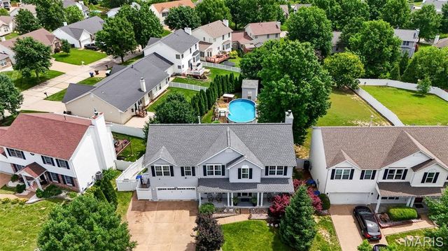 312 Quiet Country Drive, St Peters, MO 63376