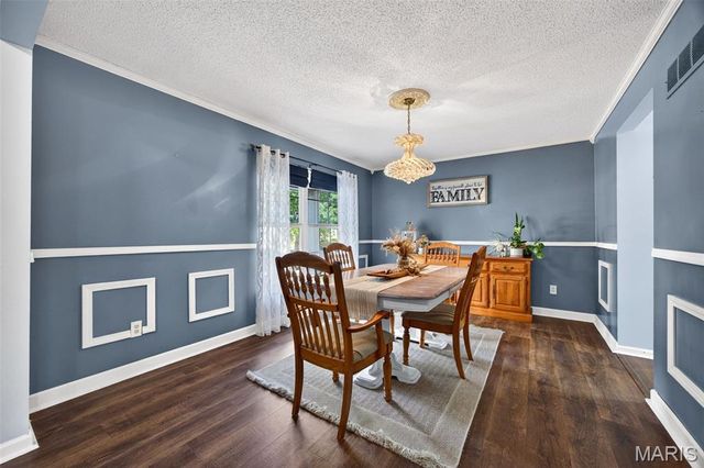 312 Quiet Country Drive, St Peters, MO 63376