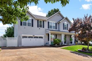 312 Quiet Country Drive, St Peters, MO 63376