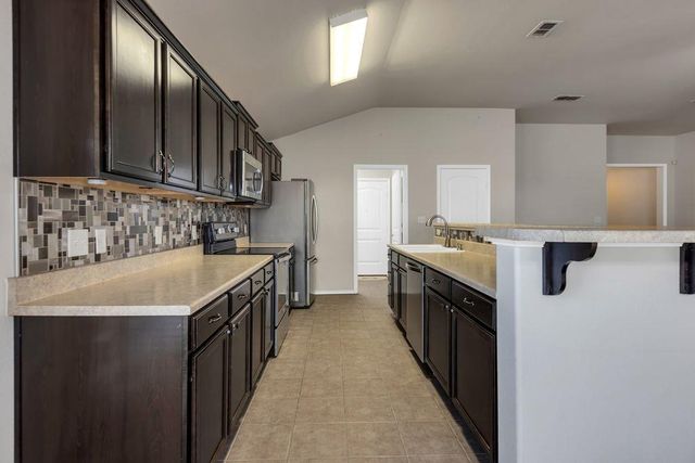 301 E 93rd St, Odessa, TX 79765