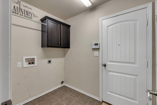 301 E 93rd St, Odessa, TX 79765