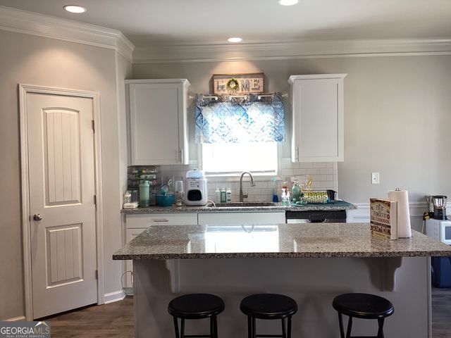 1011 Stonecreek Way, Monroe, GA 30655