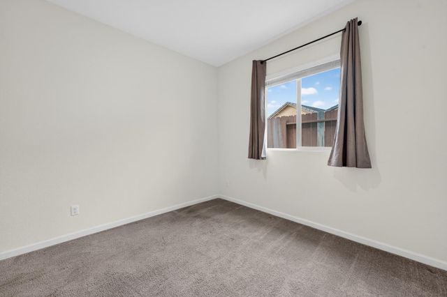 8049 Bossa Nova Way, Roseville, CA 95747