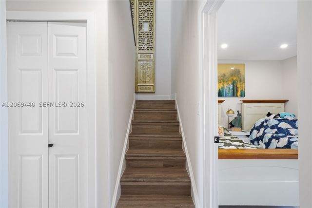 10310 NW 5th Ter 4-26, Miami, FL 33172