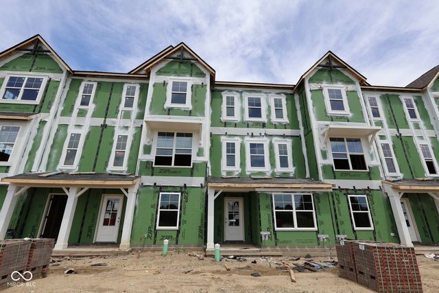 11196 Greenfield Avenue, Noblesville, IN 46060