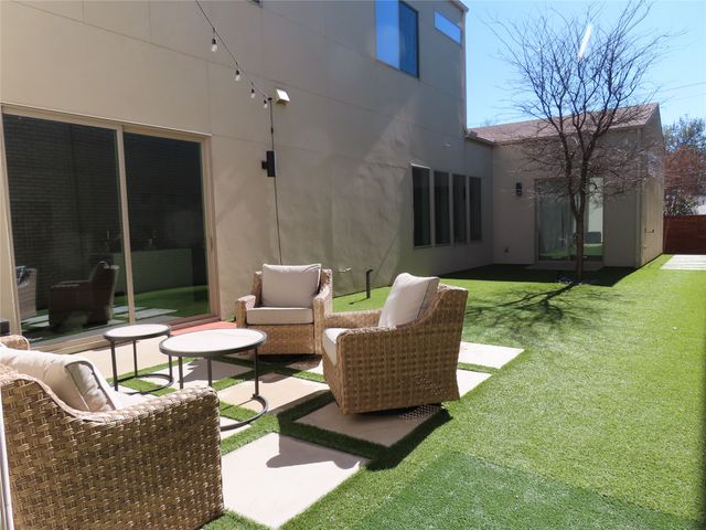 3344 Walchard Court, Dallas, TX 75229