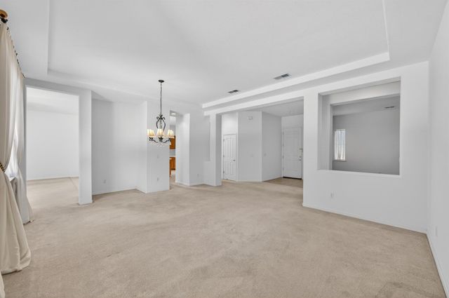 380 Lyman Cir, Sacramento, CA 95835