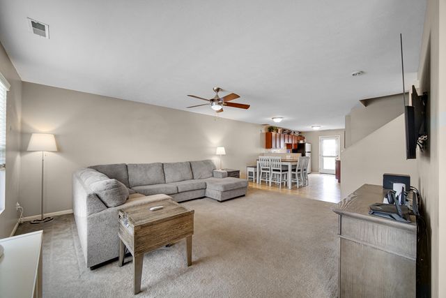 10332 Paramount Way, Cedar Lake, IN 46303