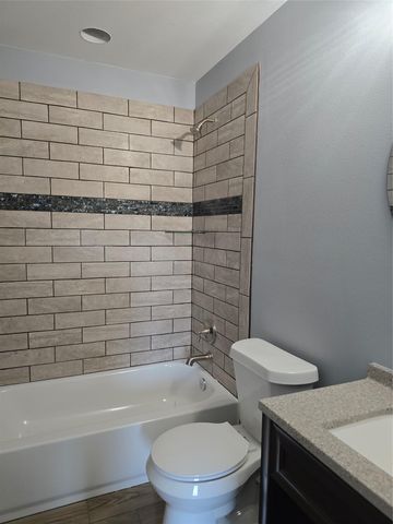 304 Spring ST, Burnet, TX 78611