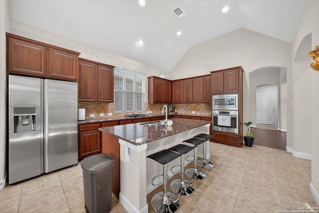 8226 Two Winds, San Antonio, TX 78255