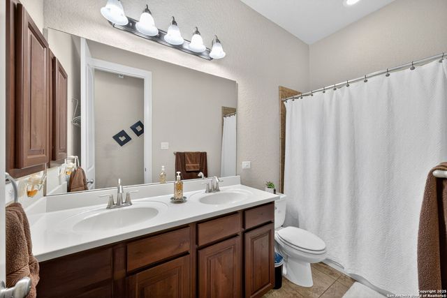 8226 Two Winds, San Antonio, TX 78255