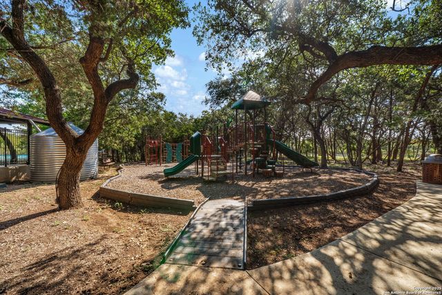 8226 Two Winds, San Antonio, TX 78255