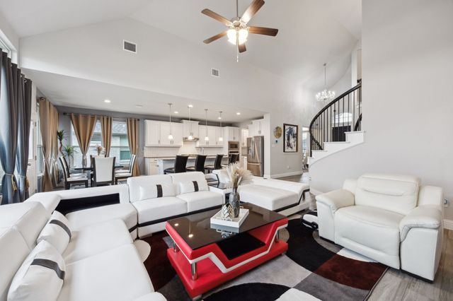 10515 Forest Glen Lane, Grand Prairie, TX 76065