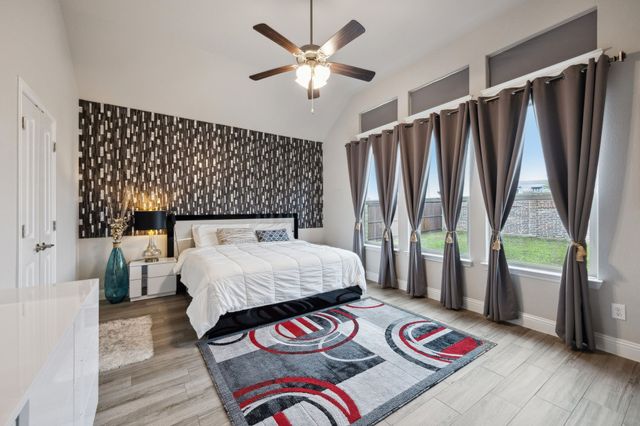 10515 Forest Glen Lane, Grand Prairie, TX 76065