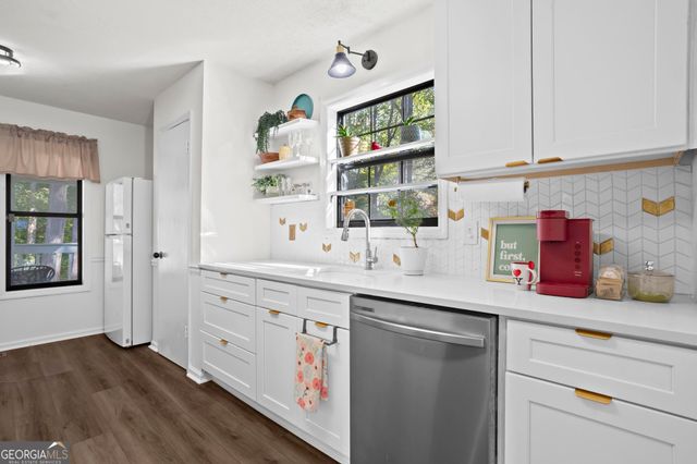 1071 Ferry Creek Way, Acworth, GA 30102