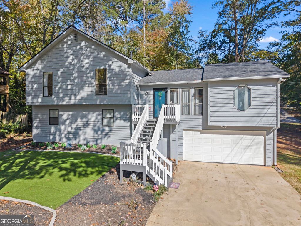 1071 Ferry Creek Way, Acworth, GA 30102