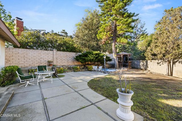 326 Longwood Court, Newbury Park, CA 91320