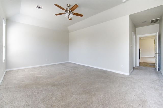 2215 Emerald Diamond Court, Fresno, TX 77545