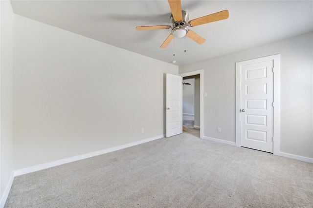 2215 Emerald Diamond Court, Fresno, TX 77545