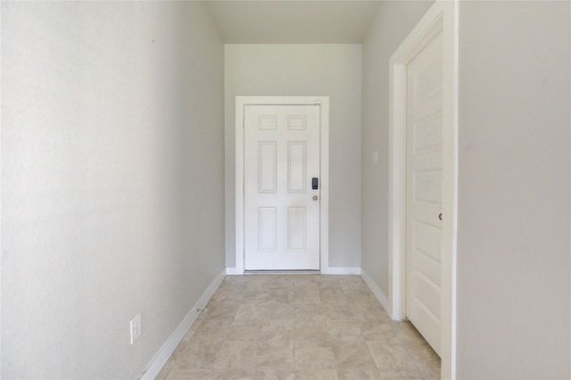 2215 Emerald Diamond Court, Fresno, TX 77545