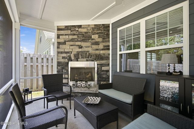 6036 Meadowgrove Loop, Wilmington, NC 28409