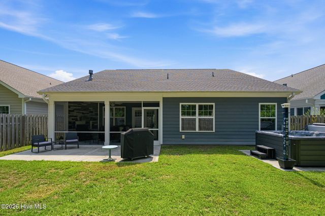 6036 Meadowgrove Loop, Wilmington, NC 28409