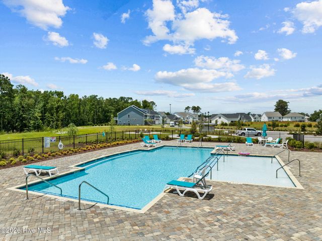 6036 Meadowgrove Loop, Wilmington, NC 28409