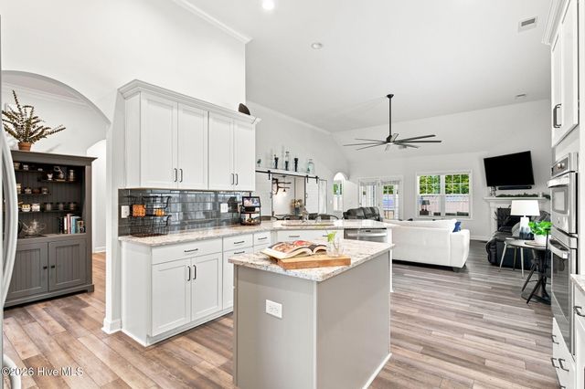 6036 Meadowgrove Loop, Wilmington, NC 28409