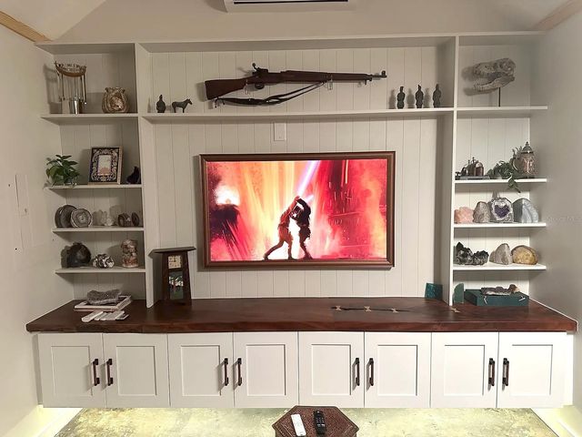 2500 BURLINGTON AVENUE N, St Petersburg, FL 33713