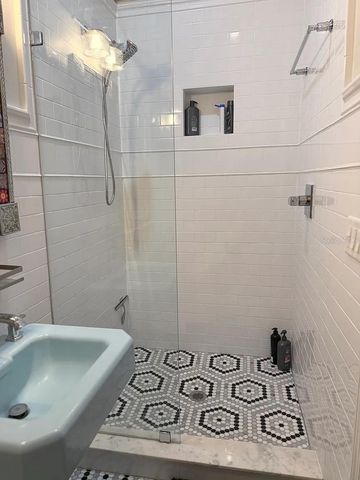 2500 BURLINGTON AVENUE N, St Petersburg, FL 33713