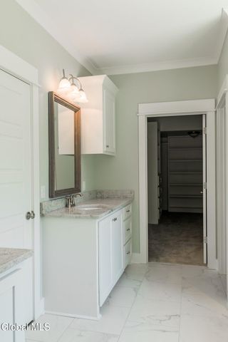 20 Hidden Pond Way, Moreau, NY 12831