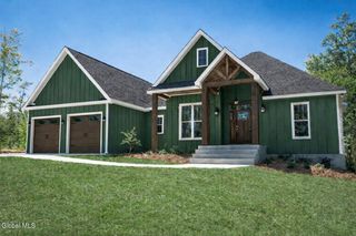 20 Hidden Pond Way, Moreau, NY 12831