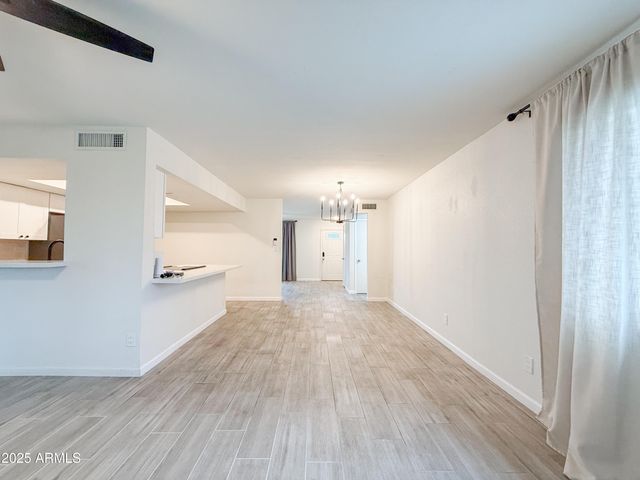 1917 W TOPEKA Drive, Phoenix, AZ 85027