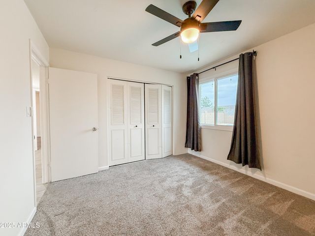 1917 W TOPEKA Drive, Phoenix, AZ 85027