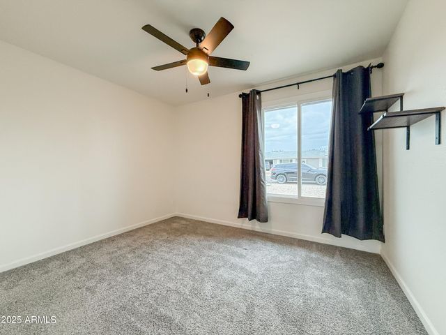 1917 W TOPEKA Drive, Phoenix, AZ 85027